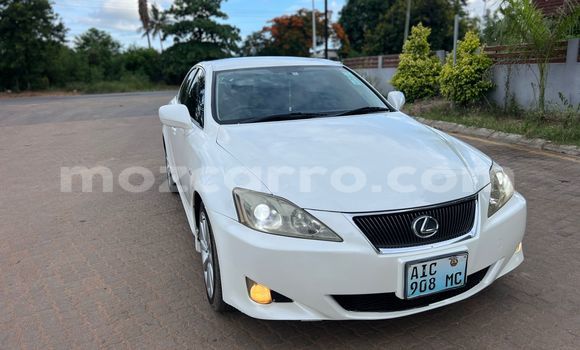 Nunua Ilio tumika Lexus IS Nyeupe Gari ndani ya Maputo nchini Maputo Nunua Ilio tumika Lexus IS Nyeupe Gari ndani ya Maputo nchini Maputo