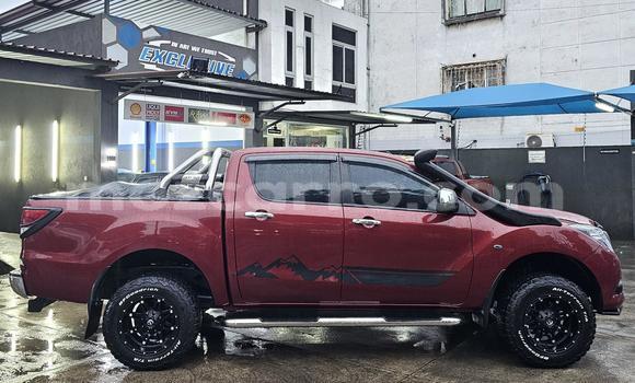 Tenga Tsaru Mazda BT-50 Tsvuku Mota in Maputo in Maputo Tenga Tsaru Mazda BT-50 Tsvuku Mota in Maputo in Maputo