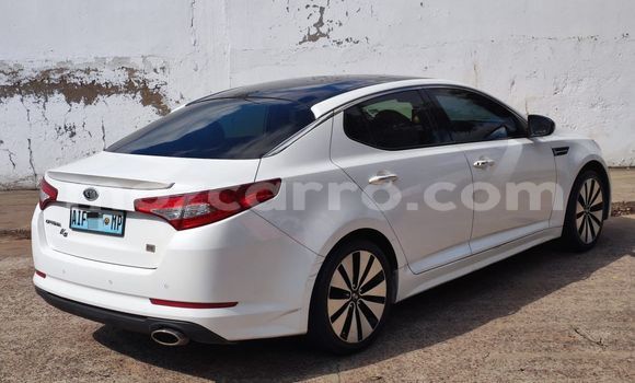Comprar Usado Kia Optima Branco Carro em Maputo em Maputo