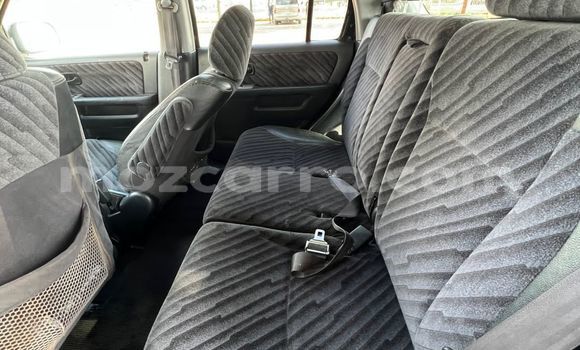 Nunua Ilio tumika Honda CR-V Nyeusi Gari ndani ya Maputo nchini Maputo Nunua Ilio tumika Honda CR-V Nyeusi Gari ndani ya Maputo nchini Maputo