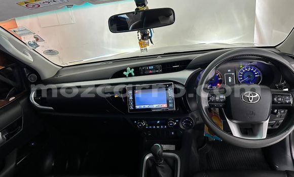 Comprar Novo Toyota Hiluxe Revo Prata Carro em Maputo em Maputo Comprar Novo Toyota Hiluxe Revo Prata Carro em Maputo em Maputo