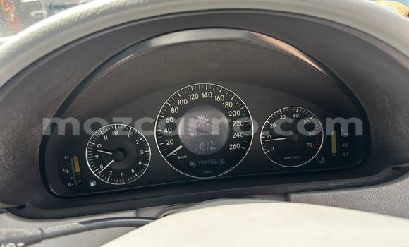 Buy Used Mercedes‒Benz CLK-klasse Red Car in Maputo in Maputo Buy Used Mercedes‒Benz CLK-klasse Red Car in Maputo in Maputo