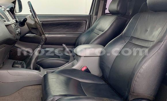 Buy Used Toyota Hilux White Car in Maputo in Maputo Buy Used Toyota Hilux White Car in Maputo in Maputo