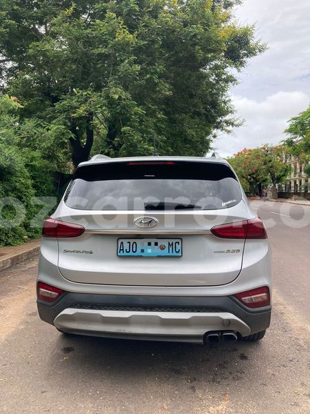 Big with watermark hyundai santa fe maputo maputo 34277