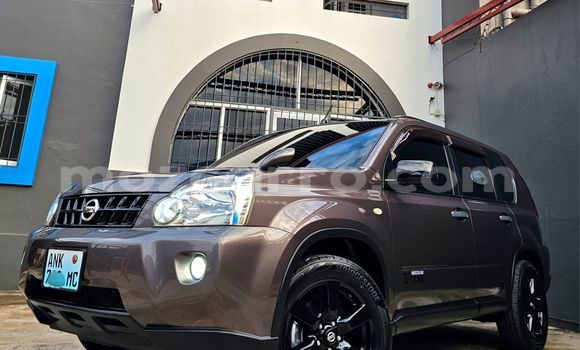 Comprar Usado Nissan X-Trail Castanho Carro em Maputo em Maputo Comprar Usado Nissan X-Trail Castanho Carro em Maputo em Maputo