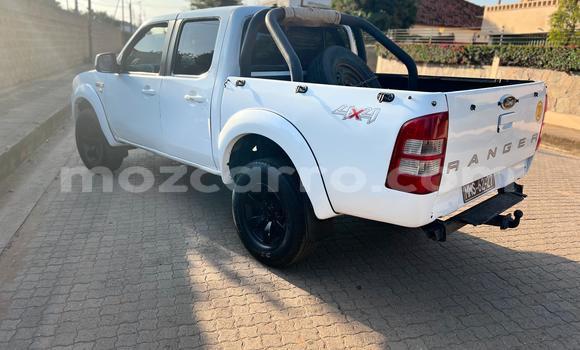 Tenga Tsaru Ford Ranger Chena Mota in Maputo in Maputo