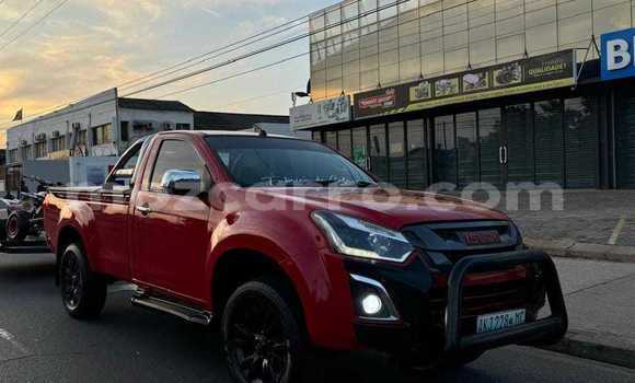Buy Used Isuzu D-MAX Red Car in Maputo in Maputo Buy Used Isuzu D-MAX Red Car in Maputo in Maputo