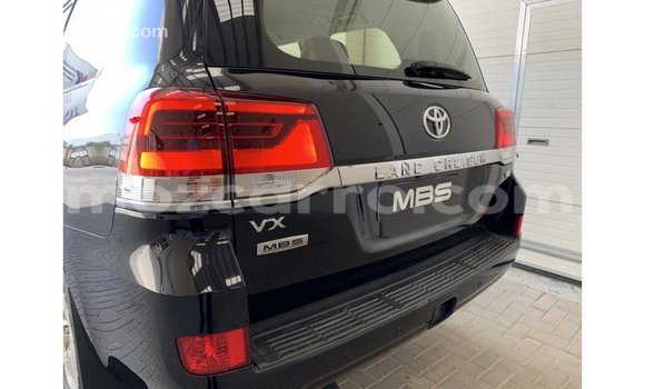 Nunua Imported Toyota Land Cruiser Nyeusi Gari ndani ya Import - Dubai nchini Cabo Delgado Nunua Imported Toyota Land Cruiser Nyeusi Gari ndani ya Import - Dubai nchini Cabo Delgado