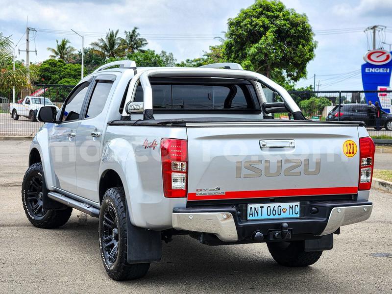 Big with watermark isuzu d max maputo maputo 34299