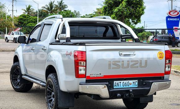 Comprar Novo Isuzu KB Prata Carro em Maputo em Maputo Comprar Novo Isuzu KB Prata Carro em Maputo em Maputo