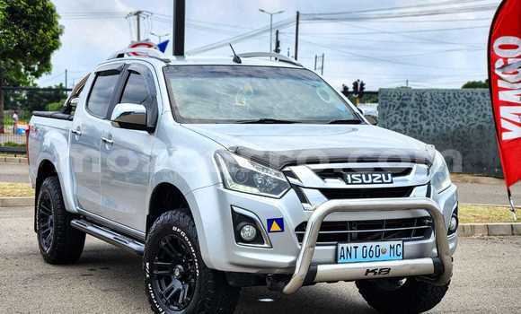 Tenga Tsaru Isuzu D-MAX Sirivha Mota in Maputo in Maputo Tenga Tsaru Isuzu D-MAX Sirivha Mota in Maputo in Maputo