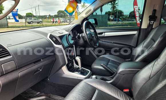 Tenga Tsaru Isuzu D-MAX Sirivha Mota in Maputo in Maputo Tenga Tsaru Isuzu D-MAX Sirivha Mota in Maputo in Maputo