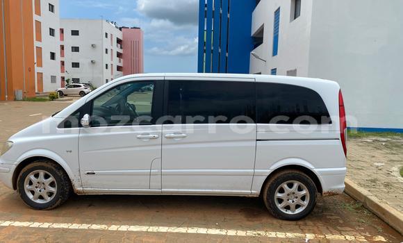 Comprar Usado Mercedes-Benz C-Classe Branco Carro em Maputo em Maputo Comprar Usado Mercedes-Benz C-Classe Branco Carro em Maputo em Maputo