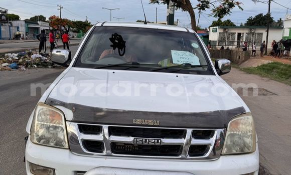 Tenga Tsaru Isuzu KB Chena Mota in Maputo in Maputo Tenga Tsaru Isuzu KB Chena Mota in Maputo in Maputo