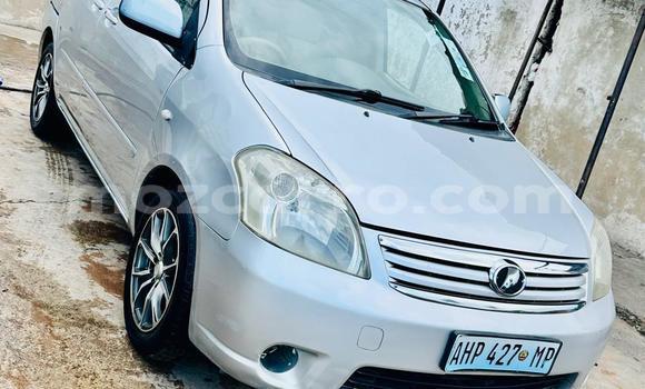Comprar Usado Toyota Raum Prata Carro em Maputo em Maputo Comprar Usado Toyota Raum Prata Carro em Maputo em Maputo