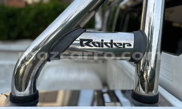 Buy Used Toyota Hilux White Car in Maputo in Maputo Buy Used Toyota Hilux White Car in Maputo in Maputo