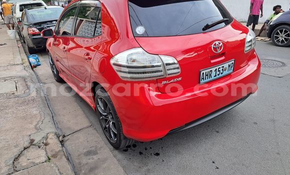 Tenga Tsaru Toyota Blade Tsvuku Mota in Maputo in Maputo Tenga Tsaru Toyota Blade Tsvuku Mota in Maputo in Maputo