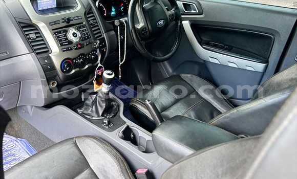 Tenga Tsaru Ford Ranger Chena Mota in Maputo in Maputo Tenga Tsaru Ford Ranger Chena Mota in Maputo in Maputo