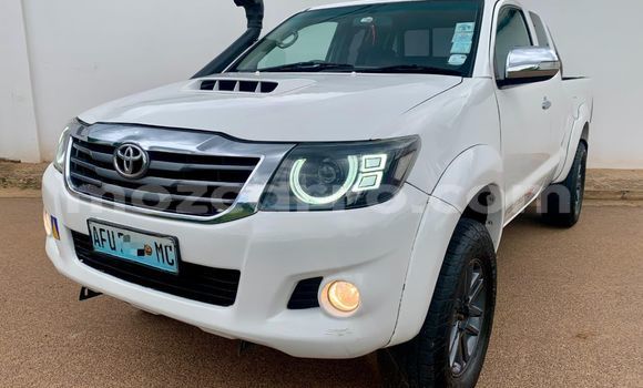 Comprar Usado Toyota Hilux Branco Carro em Maputo em Maputo Comprar Usado Toyota Hilux Branco Carro em Maputo em Maputo