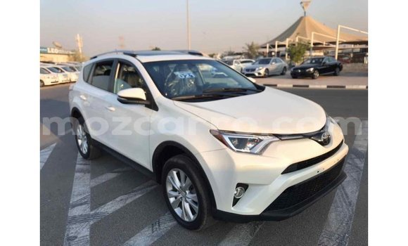 Comprar Importar Toyota Ade Branco Caminhão em Import - Dubai em Cabo Delgado Comprar Importar Toyota Ade Branco Caminhão em Import - Dubai em Cabo Delgado