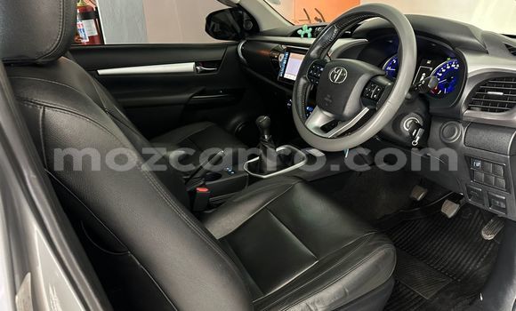 Buy Used Toyota Hiluxe Revo Other Car in Maputo in Maputo Buy Used Toyota Hiluxe Revo Other Car in Maputo in Maputo
