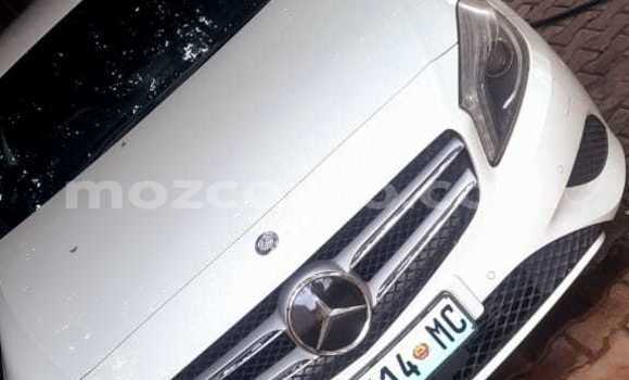 Comprar Novo Mercedes‒Benz A-Class Branco Carro em Maputo em Maputo