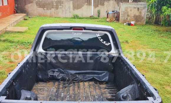 Comprar Usado Nissan NP 300 Branco Carro em Maputo em Maputo Comprar Usado Nissan NP 300 Branco Carro em Maputo em Maputo