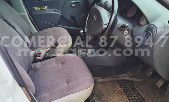 Comprar Usado Nissan NP 300 Branco Carro em Maputo em Maputo Comprar Usado Nissan NP 300 Branco Carro em Maputo em Maputo