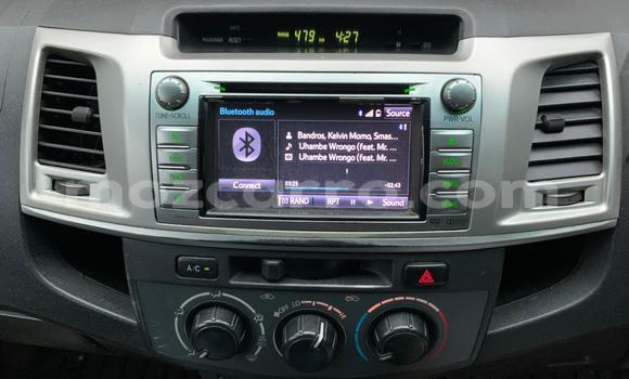 Tenga Tsaru Toyota Hilux Chena Mota in Maputo in Maputo Tenga Tsaru Toyota Hilux Chena Mota in Maputo in Maputo