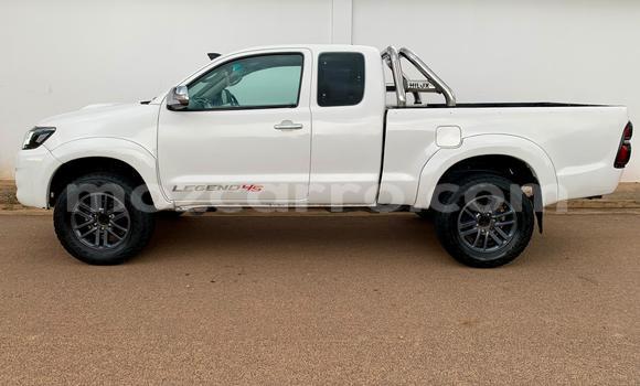 Tenga Tsaru Toyota Hilux Chena Mota in Maputo in Maputo Tenga Tsaru Toyota Hilux Chena Mota in Maputo in Maputo