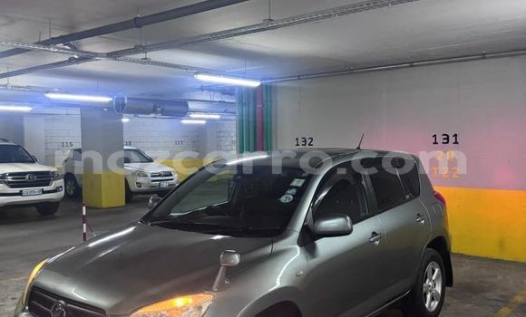 Nunua Ilio tumika Toyota RAV4 Nyingine Gari ndani ya Maputo nchini Maputo Nunua Ilio tumika Toyota RAV4 Nyingine Gari ndani ya Maputo nchini Maputo