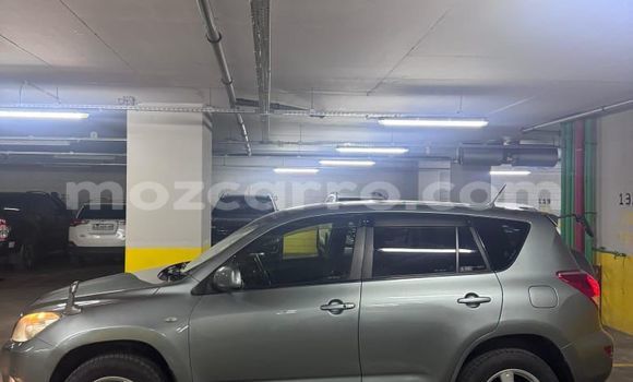 Nunua Ilio tumika Toyota RAV4 Nyingine Gari ndani ya Maputo nchini Maputo Nunua Ilio tumika Toyota RAV4 Nyingine Gari ndani ya Maputo nchini Maputo
