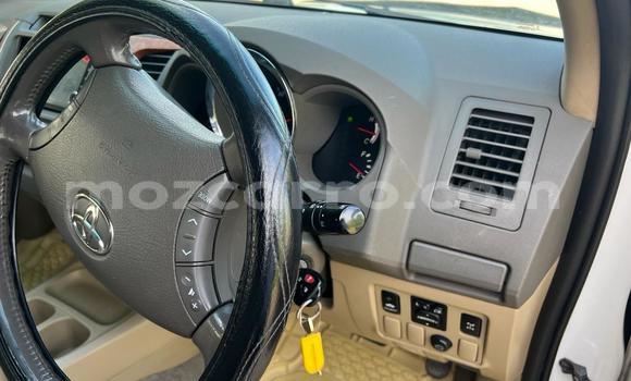 Nunua Ilio tumika Toyota Fortuner Nyeupe Gari ndani ya Maputo nchini Maputo Nunua Ilio tumika Toyota Fortuner Nyeupe Gari ndani ya Maputo nchini Maputo