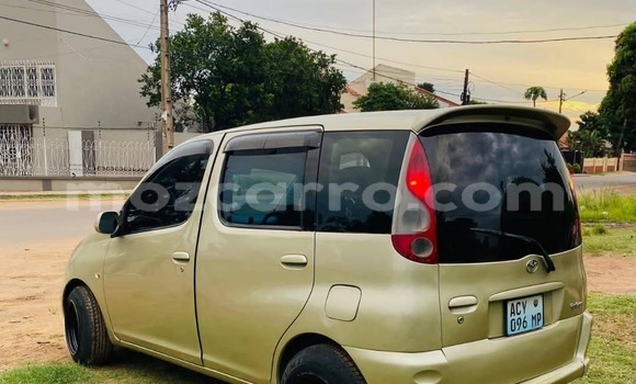 Nunua Ilio tumika Toyota FunCargo Nyingine Gari ndani ya Maputo nchini Maputo Nunua Ilio tumika Toyota FunCargo Nyingine Gari ndani ya Maputo nchini Maputo