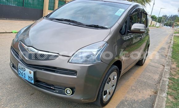 Nunua Ilio tumika Toyota Ractis Nyingine Gari ndani ya Maputo nchini Maputo