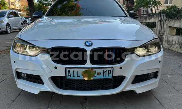 Comprar Usado BMW 3-Series Branco Carro em Maputo em Maputo
