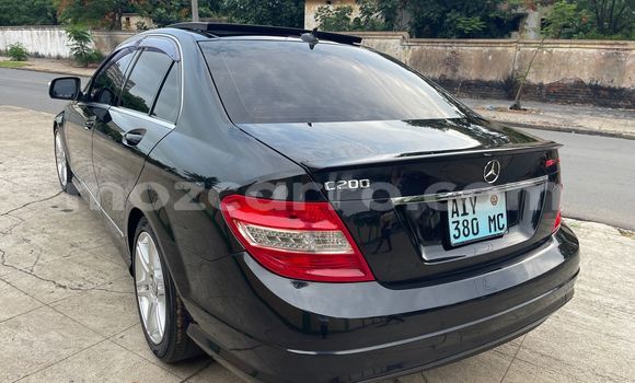 Comprar Usado Mercedes-Benz C-Classe Preto Carro em Maputo em Maputo Comprar Usado Mercedes-Benz C-Classe Preto Carro em Maputo em Maputo