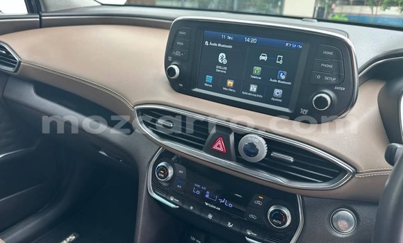 Tenga Tsaru Hyundai Santa Fe Zvimwe Mota in Maputo in Maputo Tenga Tsaru Hyundai Santa Fe Zvimwe Mota in Maputo in Maputo