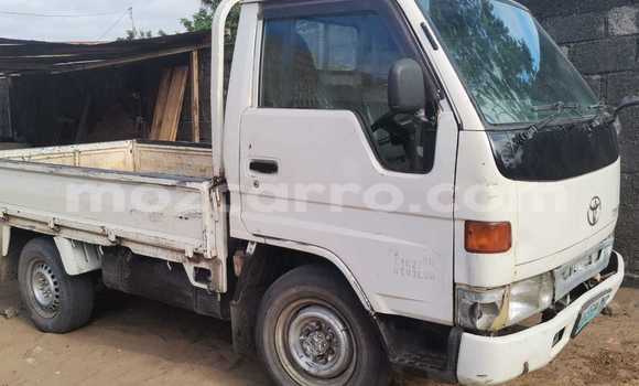 Comprar Usado Toyota Dyna Branco Carro em Maputo em Maputo Comprar Usado Toyota Dyna Branco Carro em Maputo em Maputo