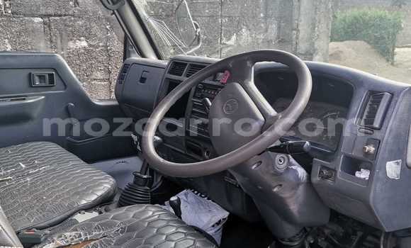 Comprar Usado Toyota Dyna Branco Carro em Maputo em Maputo Comprar Usado Toyota Dyna Branco Carro em Maputo em Maputo