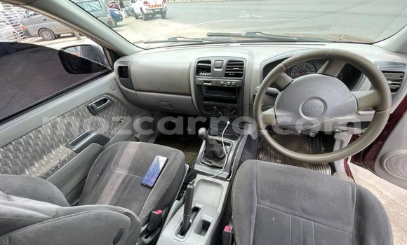 Tenga Tsaru Isuzu KB Zvimwe Mota in Maputo in Maputo Tenga Tsaru Isuzu KB Zvimwe Mota in Maputo in Maputo