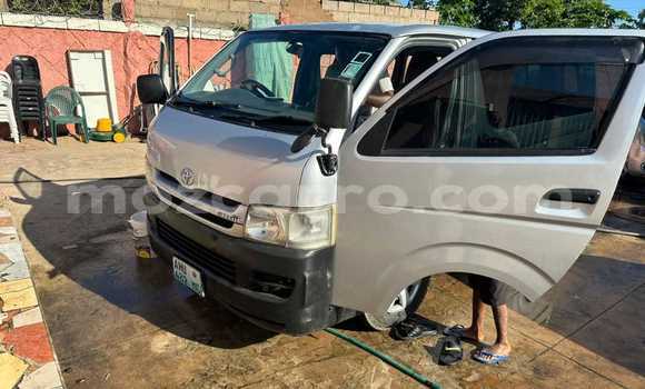 Buy Used Toyota Hiace Other Car in Maputo in Maputo Buy Used Toyota Hiace Other Car in Maputo in Maputo