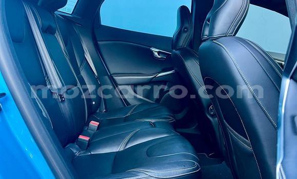 Buy New Volvo V40 Blue Car in Maputo in Maputo Buy New Volvo V40 Blue Car in Maputo in Maputo