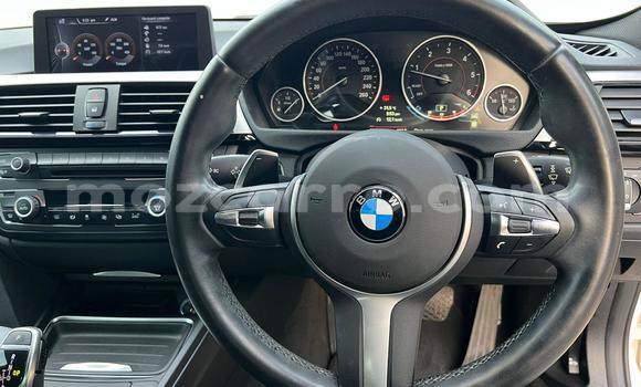 Comprar Novo BMW 3-Series Branco Carro em Maputo em Maputo Comprar Novo BMW 3-Series Branco Carro em Maputo em Maputo