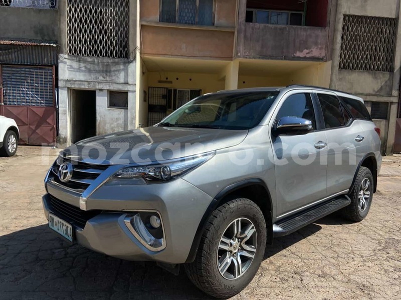 Big with watermark toyota fortuner maputo maputo 34462