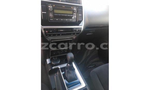 Nunua Imported Toyota Prado Nyeusi Gari ndani ya Import - Dubai nchini Cabo Delgado Nunua Imported Toyota Prado Nyeusi Gari ndani ya Import - Dubai nchini Cabo Delgado