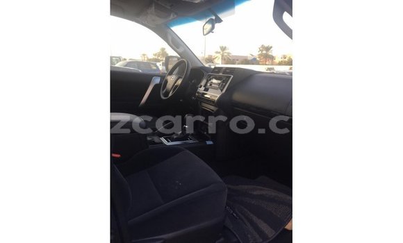 Nunua Imported Toyota Prado Nyeusi Gari ndani ya Import - Dubai nchini Cabo Delgado Nunua Imported Toyota Prado Nyeusi Gari ndani ya Import - Dubai nchini Cabo Delgado