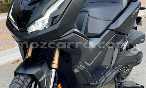 Comprar Usado Honda X-ADV Preto Moto em Maputo em Maputo