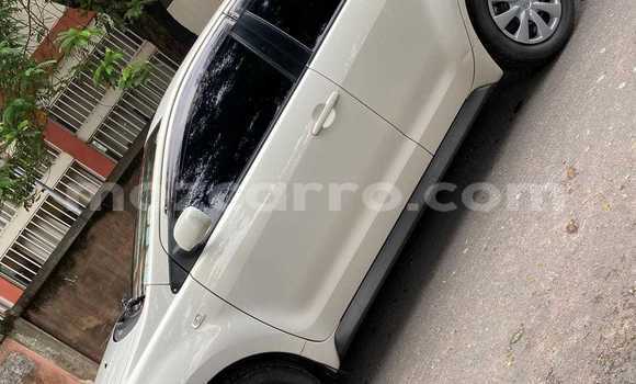 Buy Used Toyota IST White Car in Maputo in Maputo Buy Used Toyota IST White Car in Maputo in Maputo