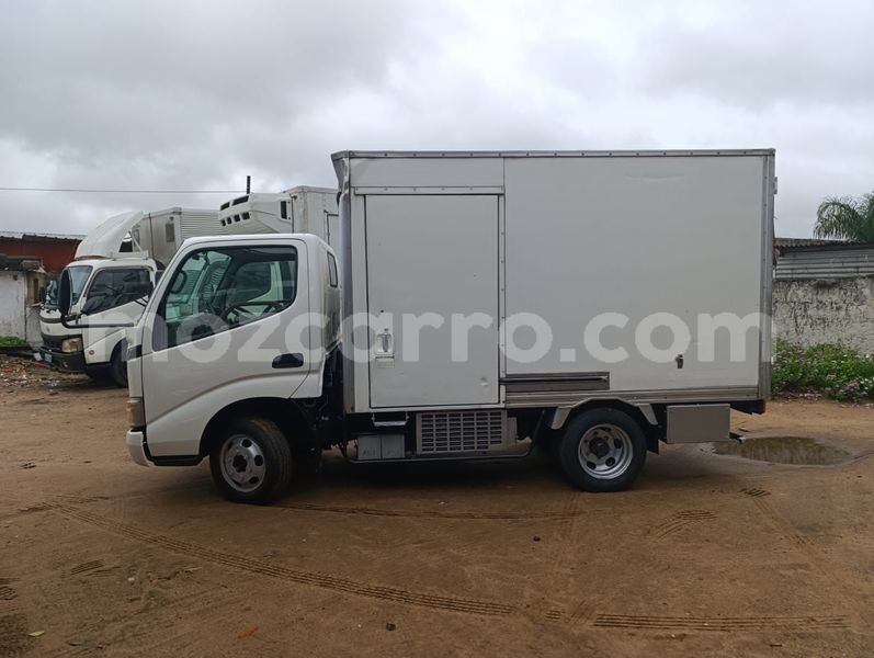 Big with watermark toyota dyna maputo maputo 34494